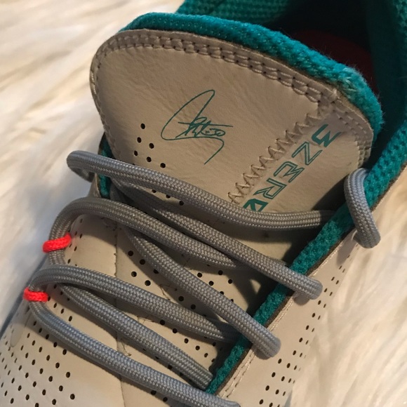 Under armor girls SC 3zero shoes - Picture 4 of 6